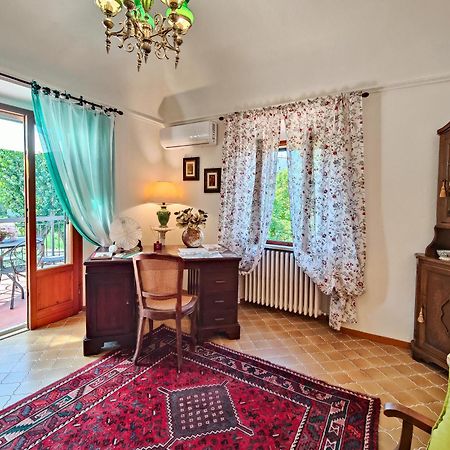 La Domus Di Marta Appartement Volterra Buitenkant foto