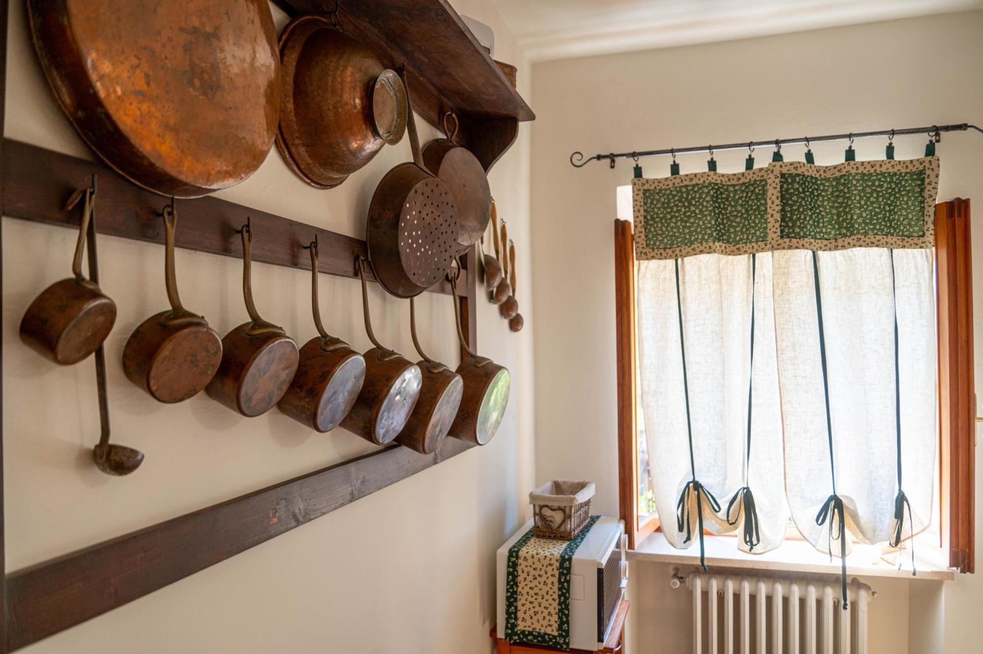 La Domus Di Marta Appartement Volterra Buitenkant foto