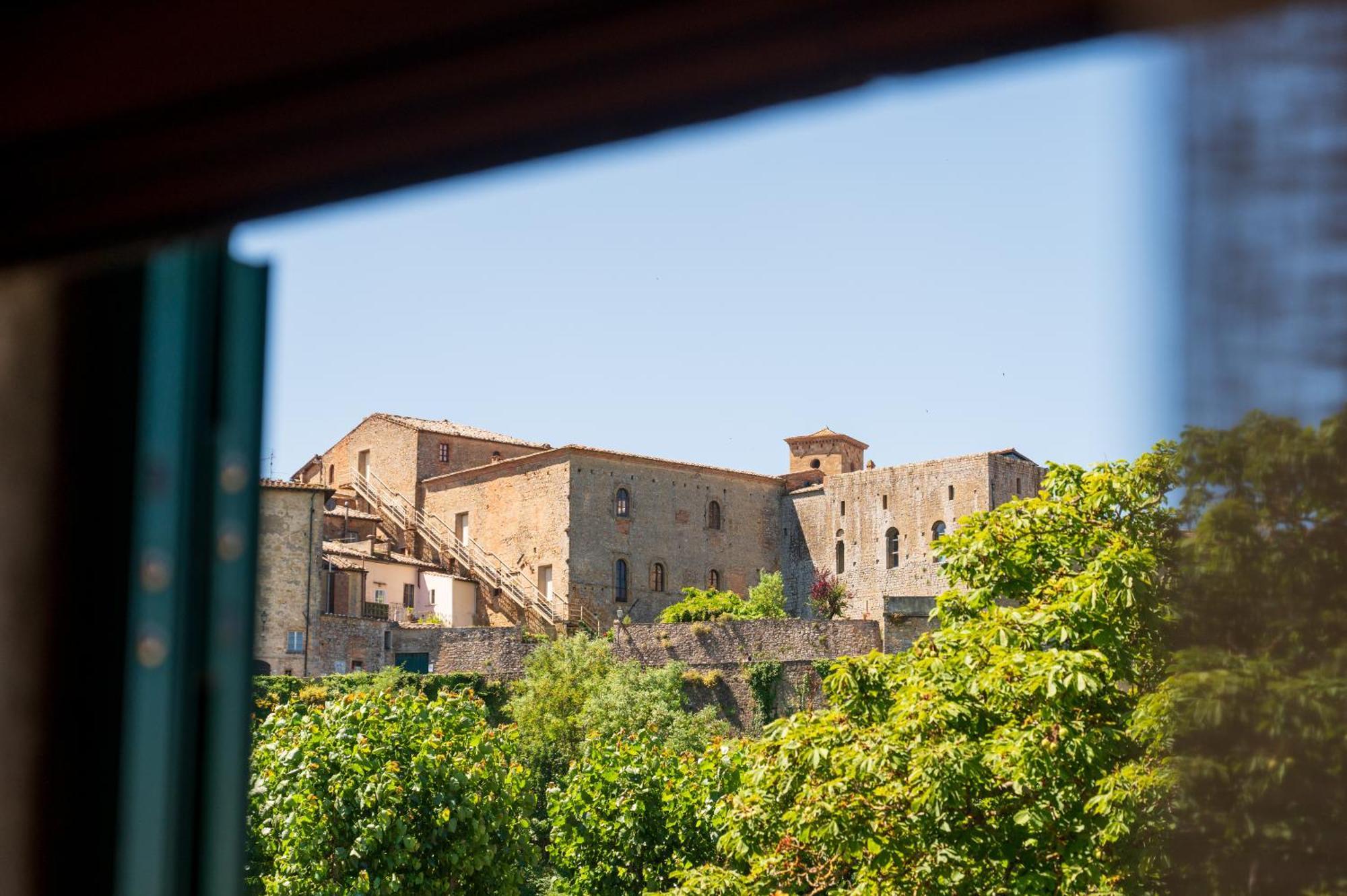 La Domus Di Marta Appartement Volterra Buitenkant foto