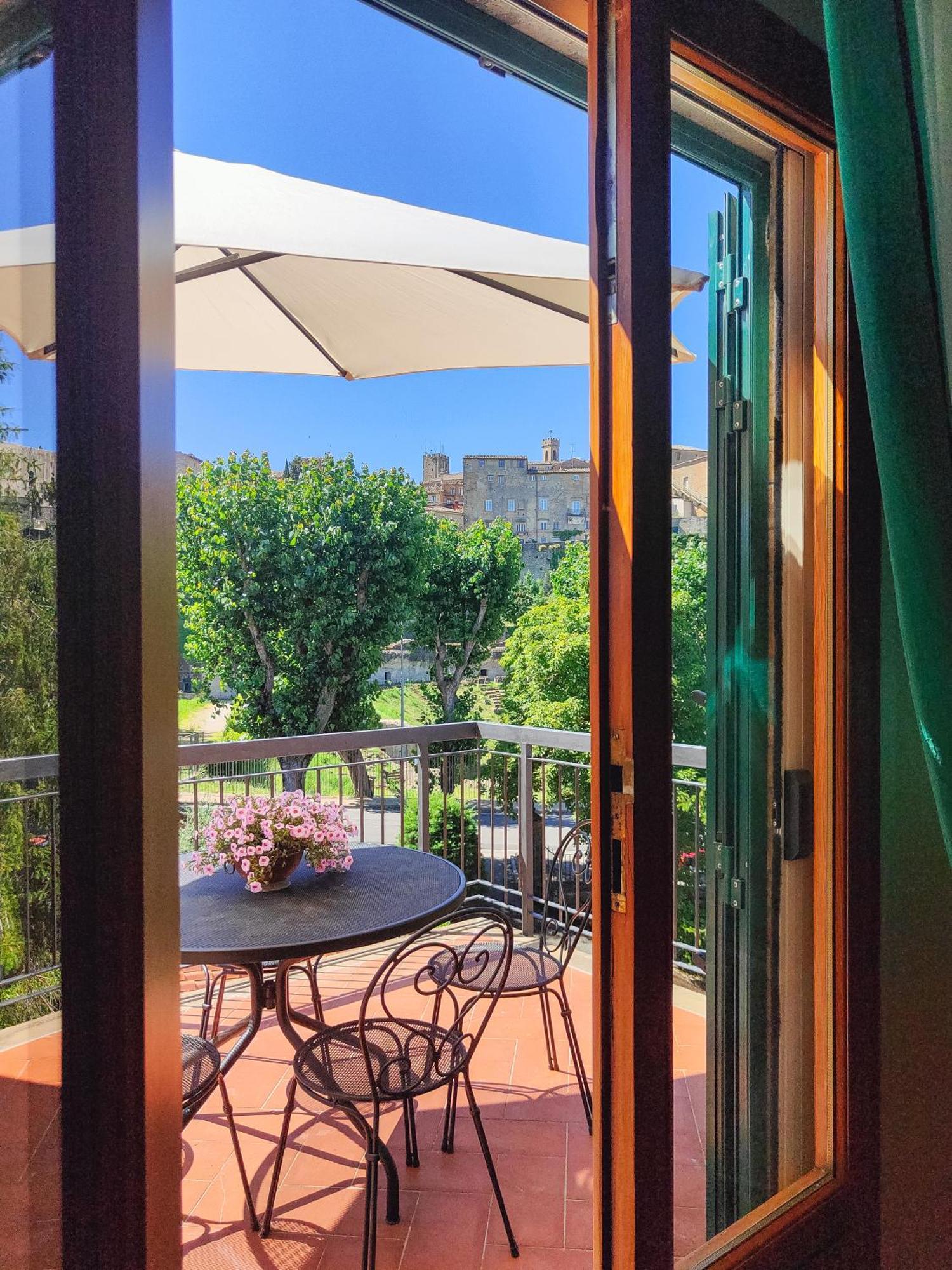 La Domus Di Marta Appartement Volterra Buitenkant foto