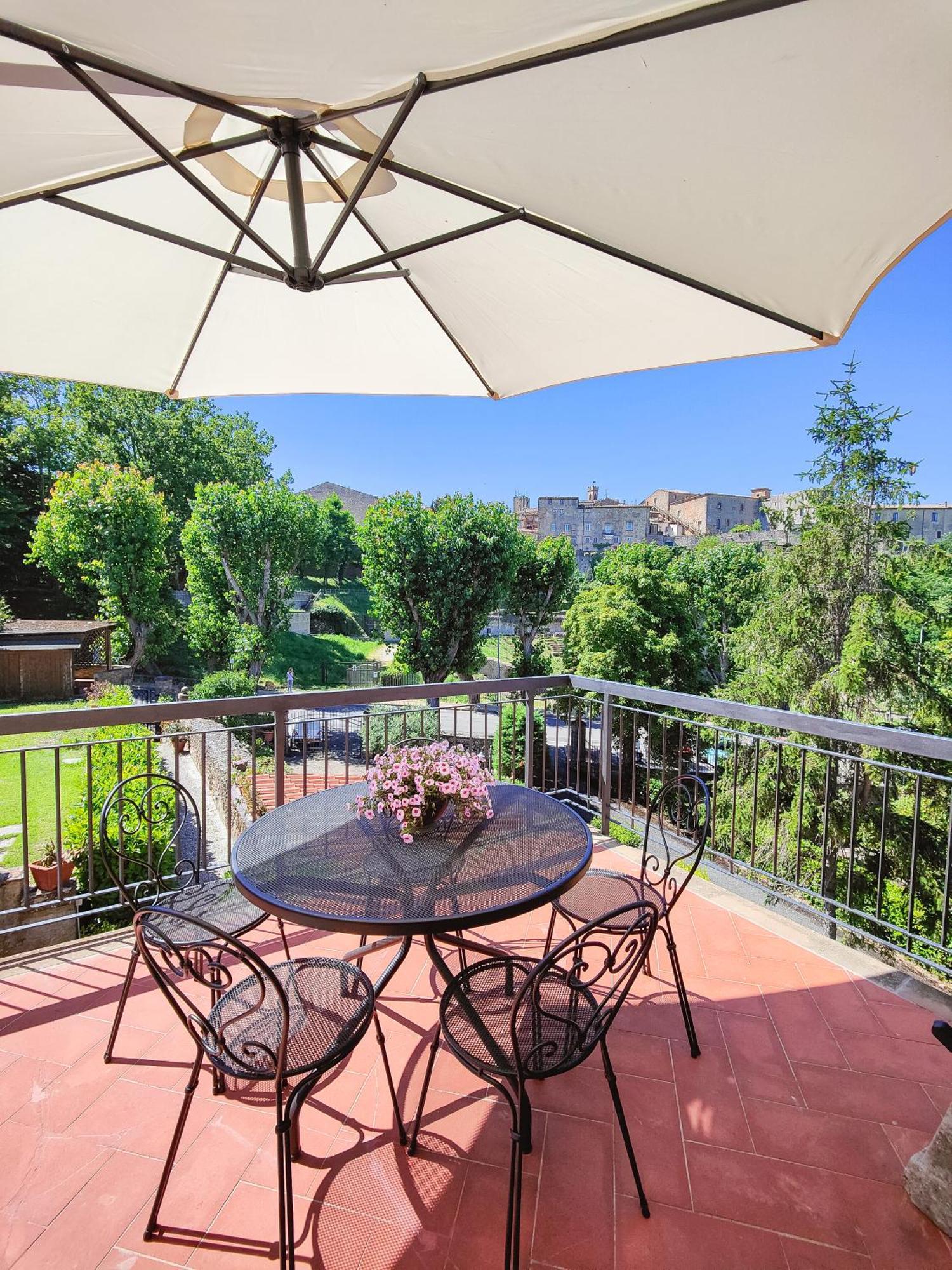 La Domus Di Marta Appartement Volterra Buitenkant foto